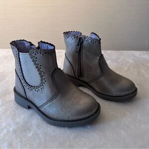5/$20 Cat & Jack Toddler Girls Ankle Boots Size 5 Gray Chelsea Slip On Zipper